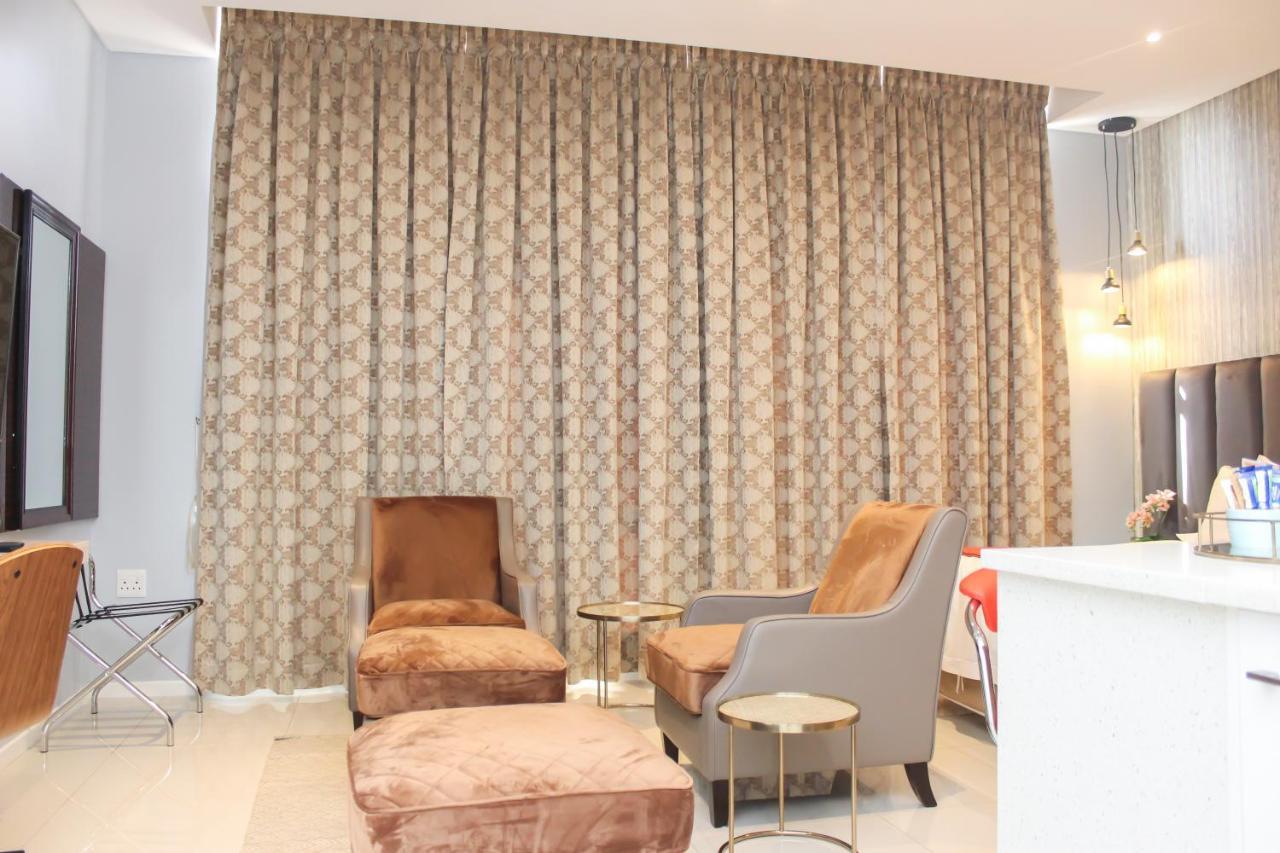 Green Avenue Apartments 哈博罗内 外观 照片